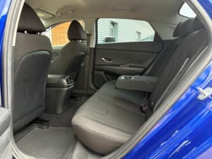Hyundai Elantra - miniatura 12