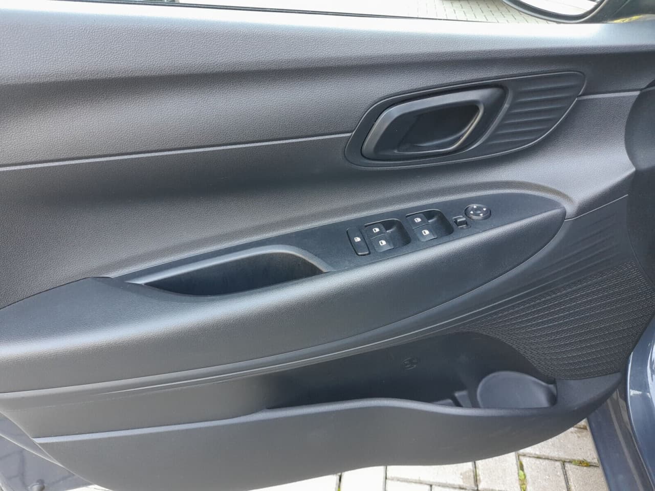 Hyundai i20 - zdjęcie 12