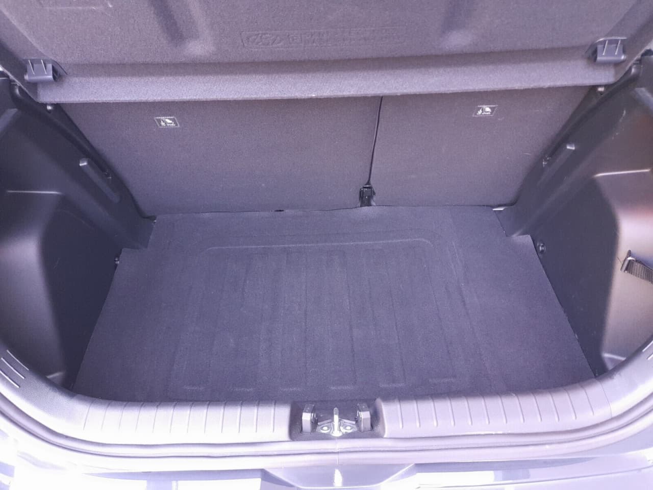 Hyundai i20 - zdjęcie 19