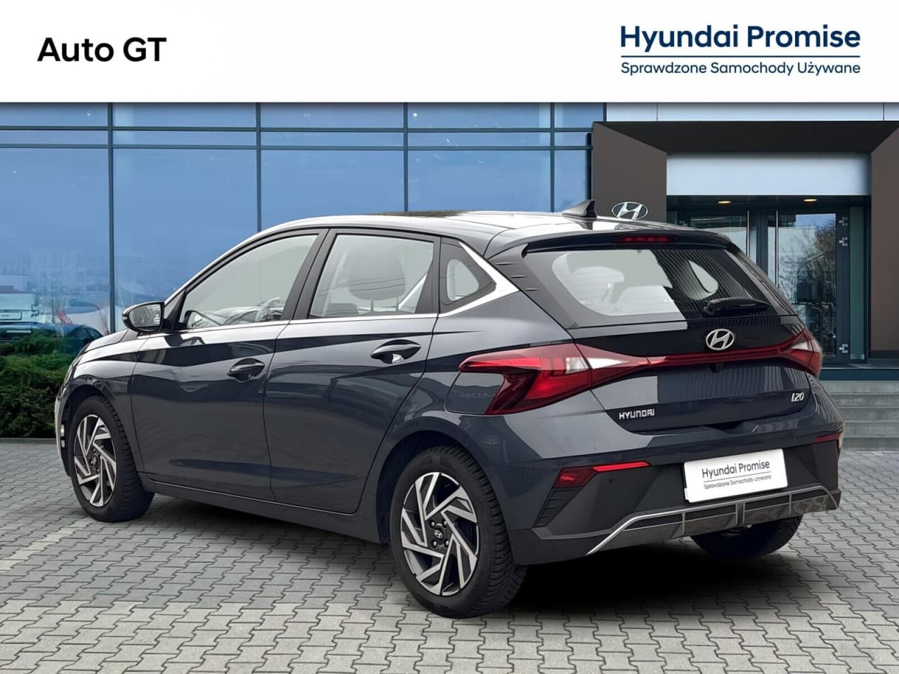 Hyundai i20 - zdjęcie 19