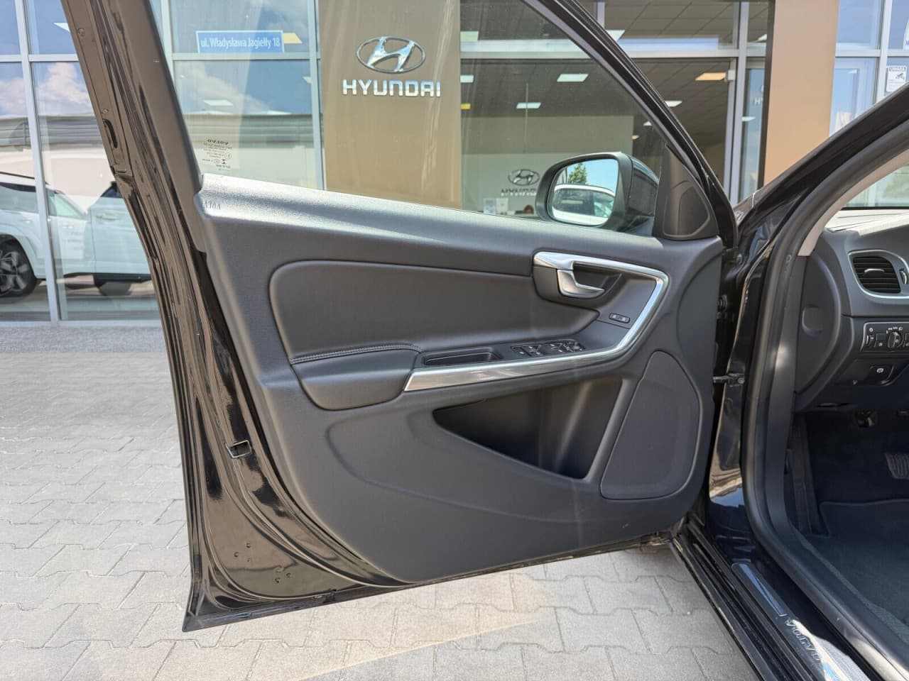 Volvo S60 - zdjęcie 9