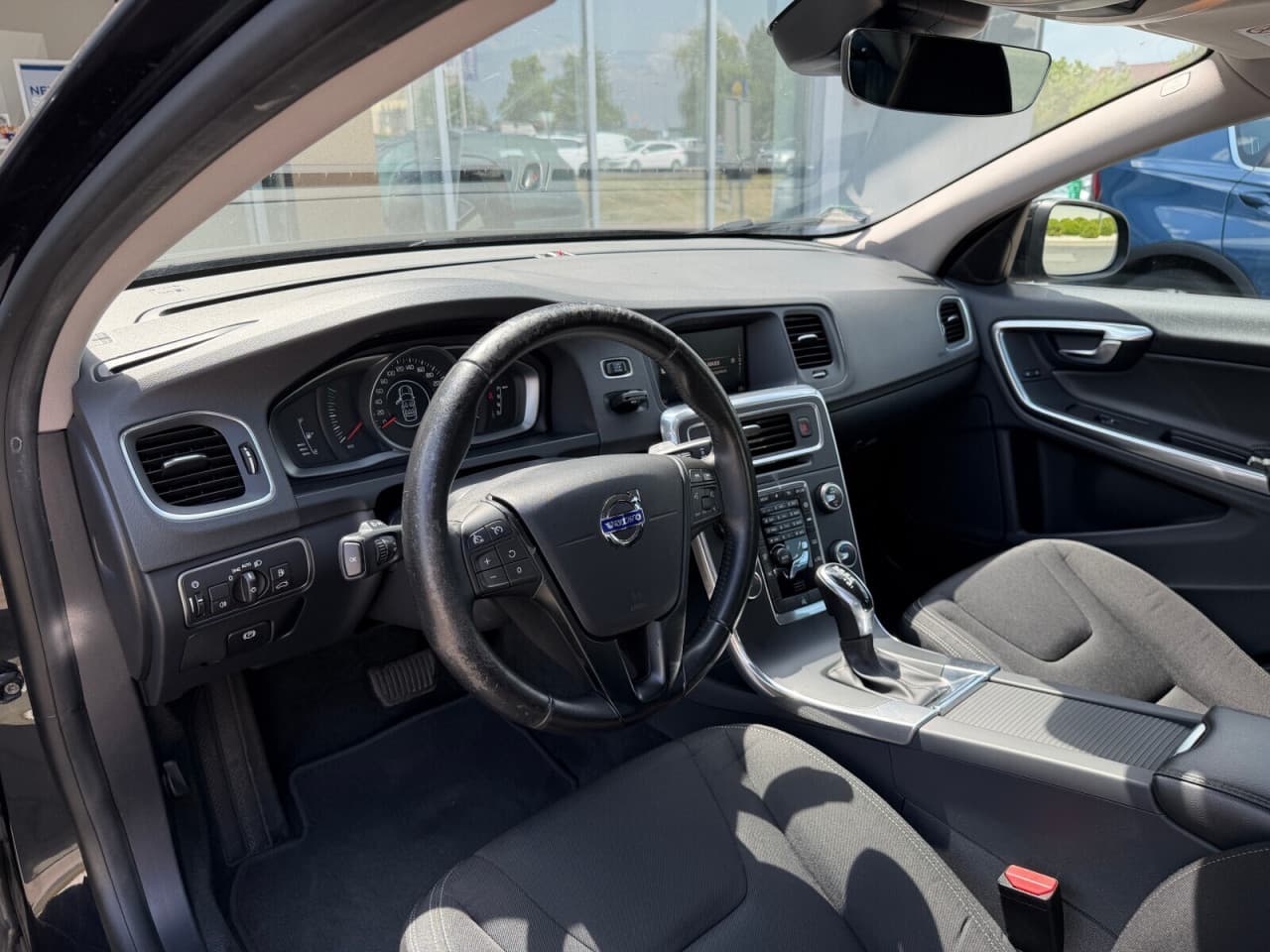Volvo S60 - zdjęcie 13