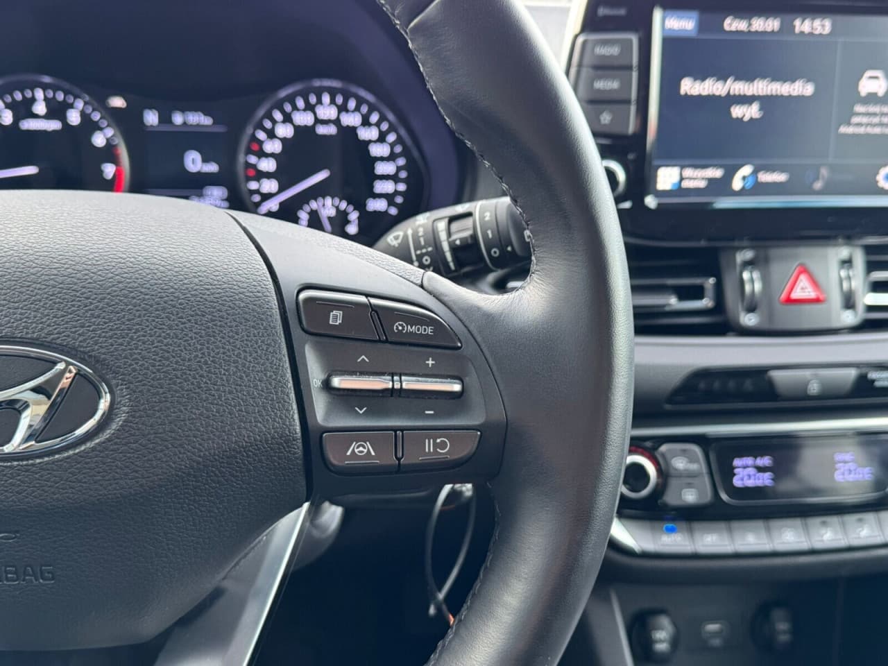 Hyundai i30 - zdjęcie 14