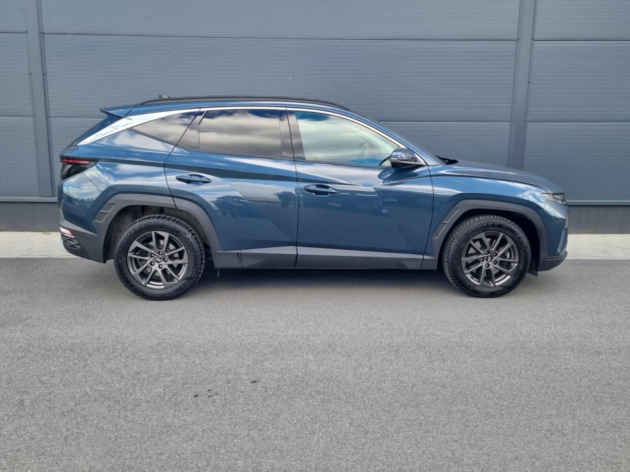 Hyundai Tucson - zdjęcie 6