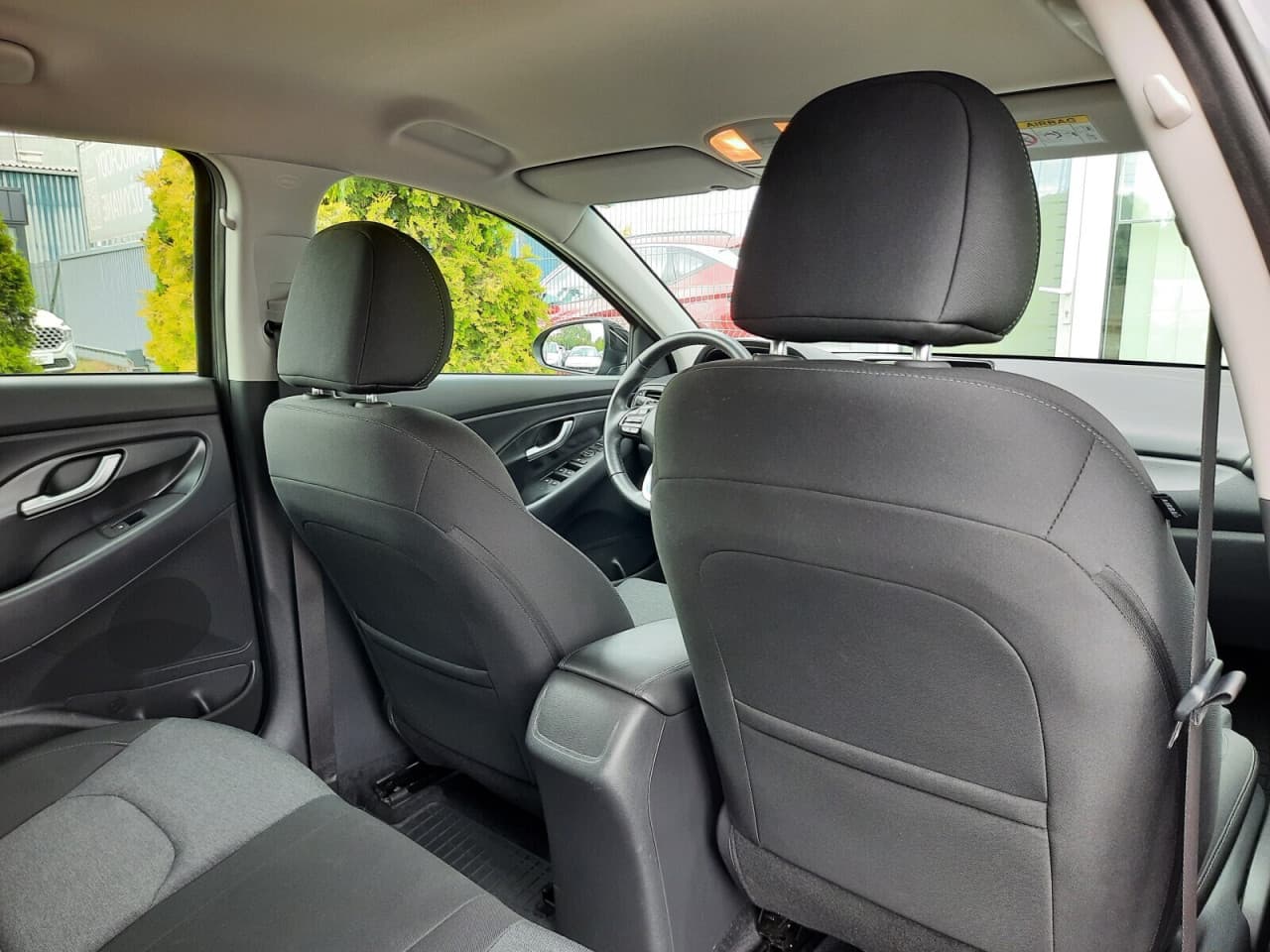 Hyundai i30 - zdjęcie 19