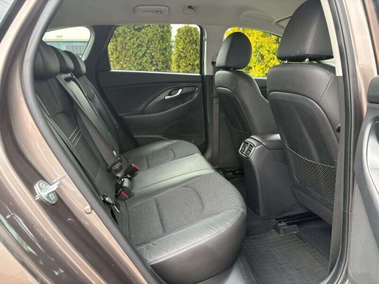 Hyundai i30 - zdjęcie 16