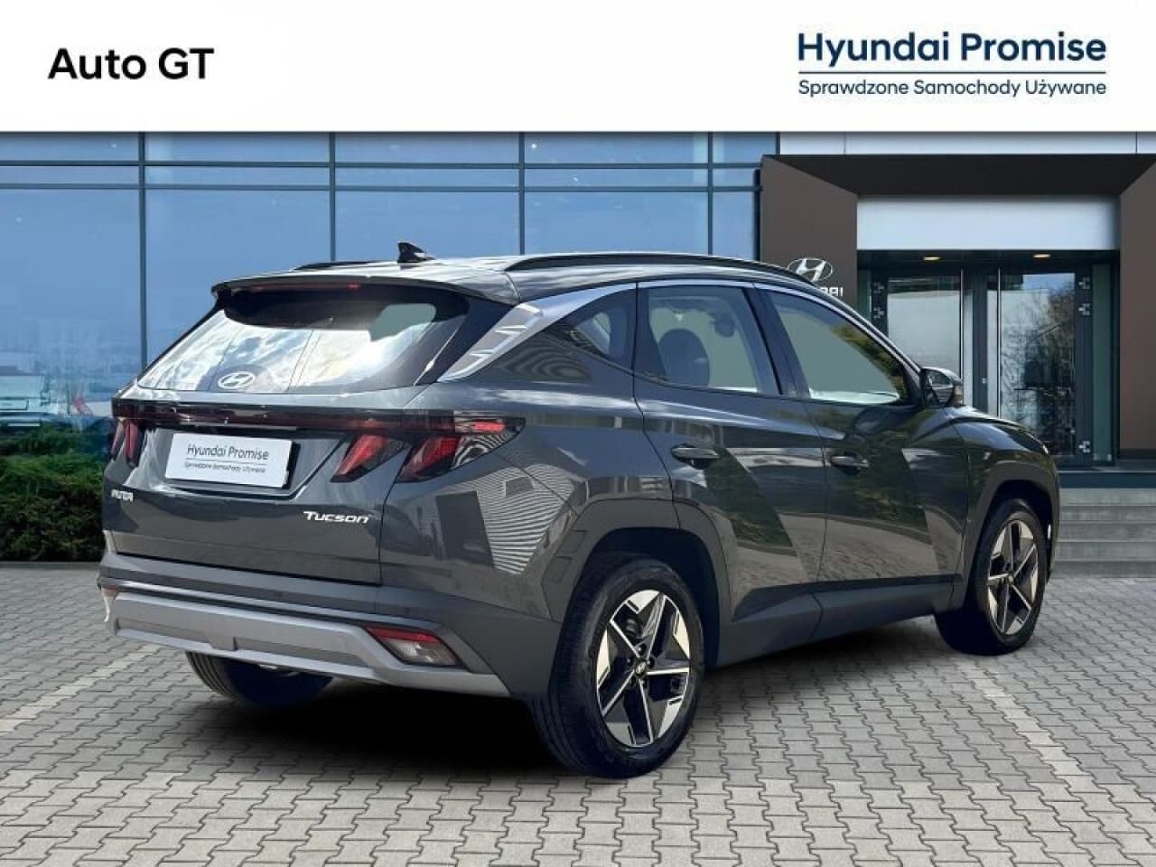 Hyundai Tucson - zdjęcie 2