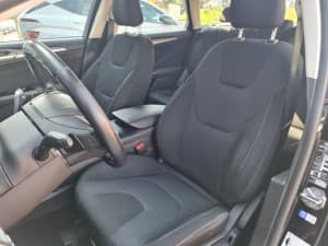 Ford Mondeo - miniatura 10