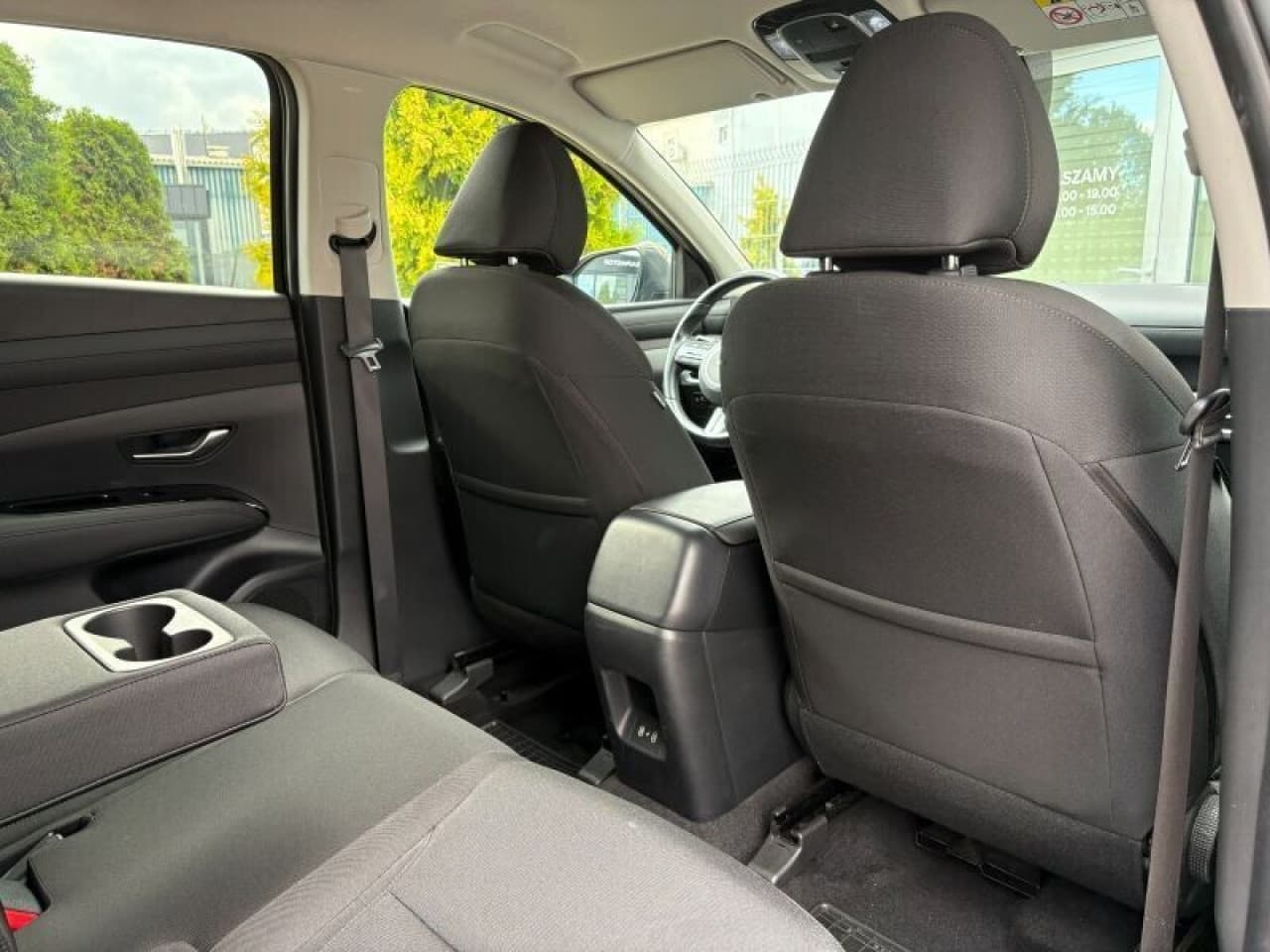 Hyundai Tucson - zdjęcie 13