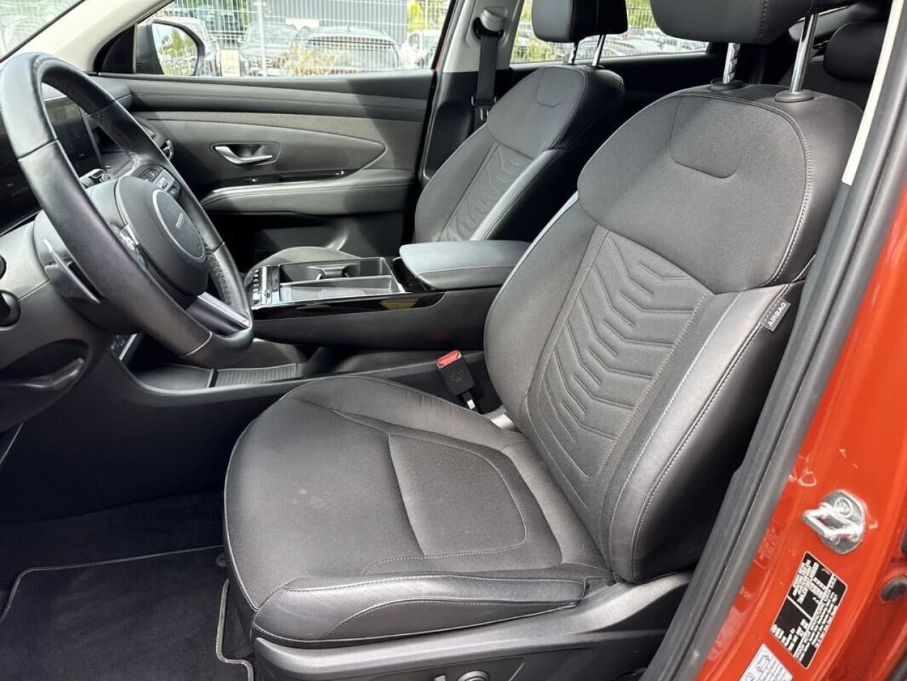 Hyundai Tucson - zdjęcie 5