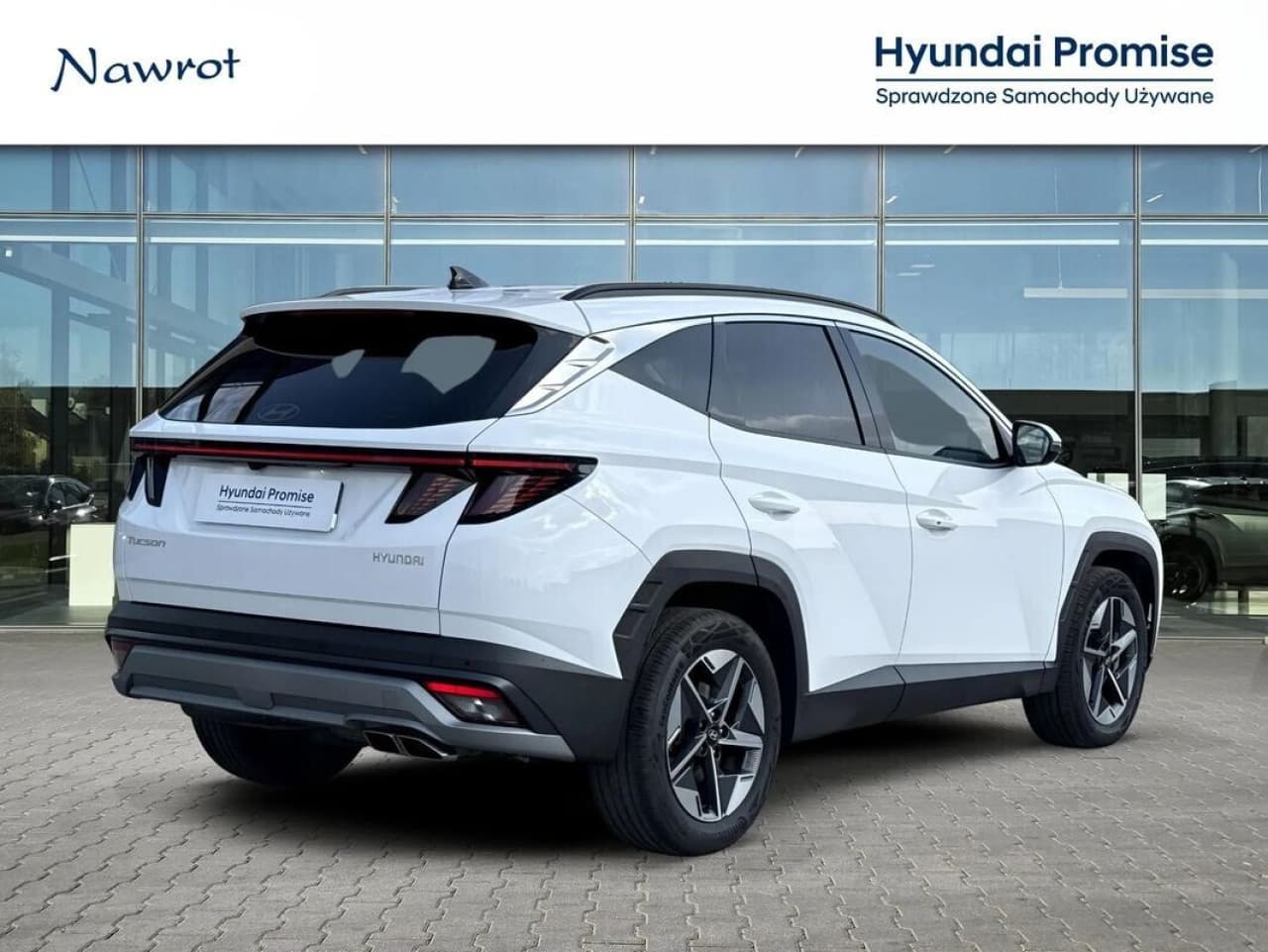 Hyundai Tucson - zdjęcie 14