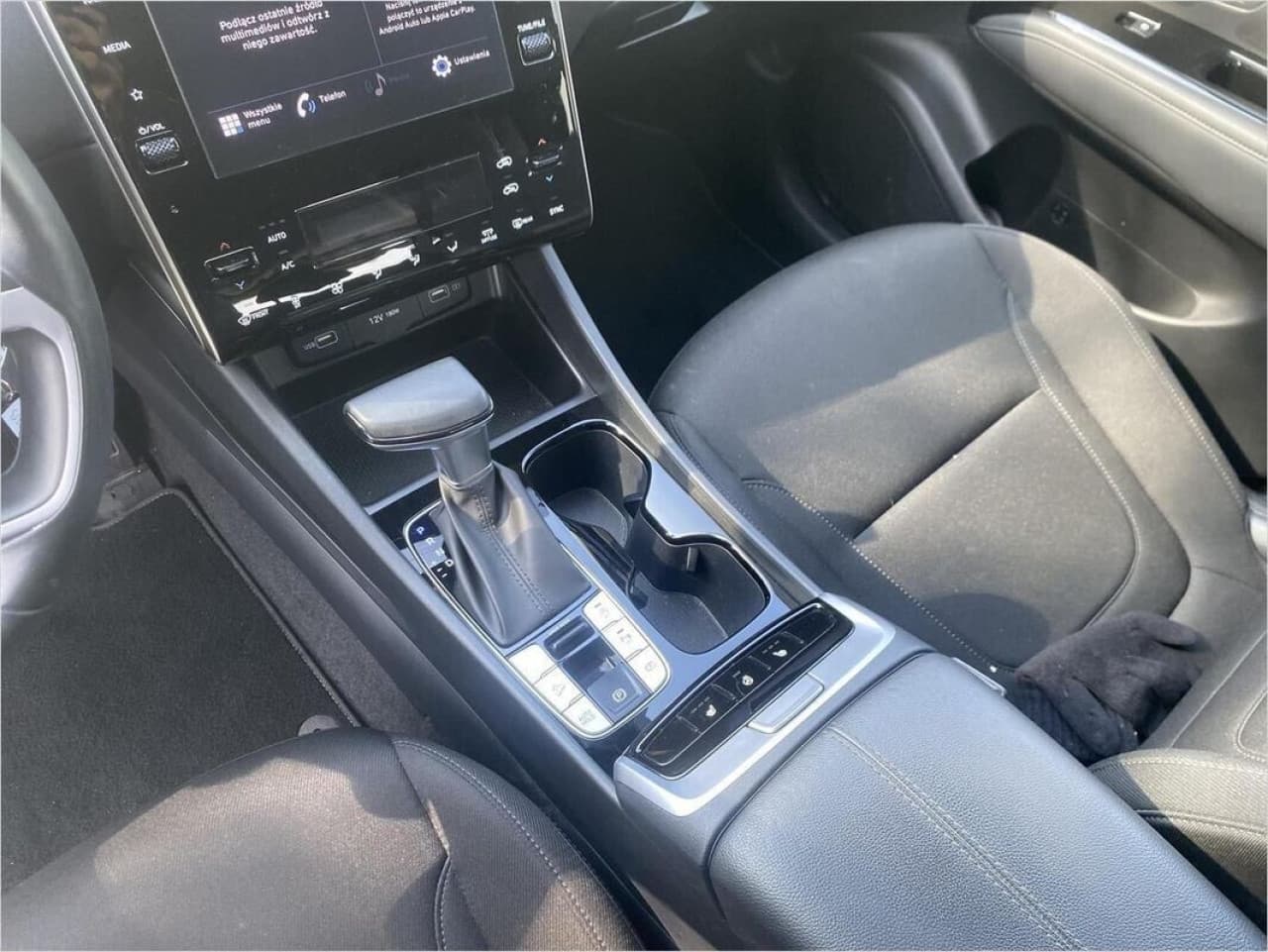 Hyundai Tucson - zdjęcie 7